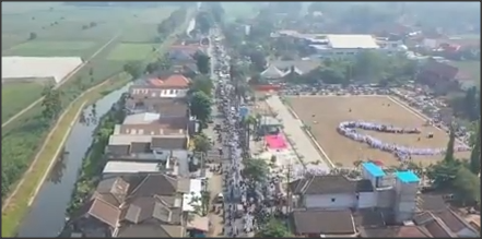 Sambut Hari Santri Nasional, Ribuan Santri di Jember Gelar Kirab